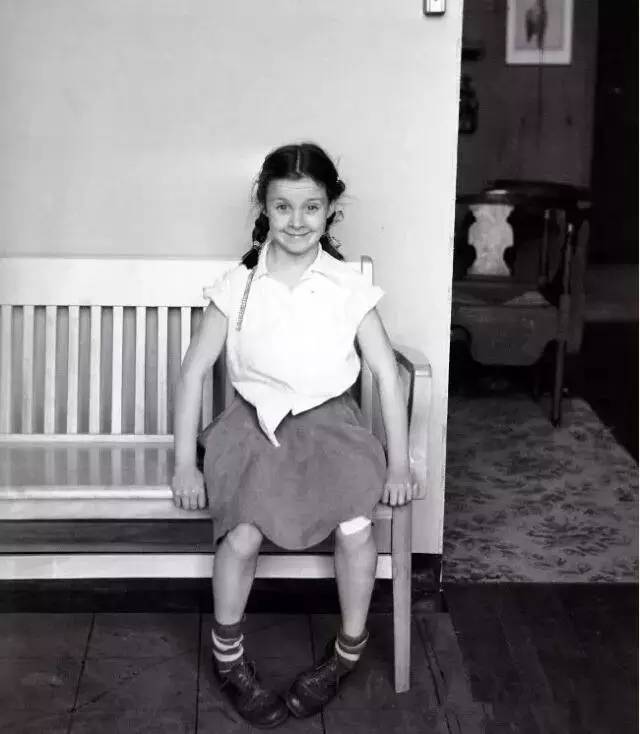 其實(shí)繪畫(huà)，不是畫(huà)得一模一樣，還需要表達(dá)一種情感