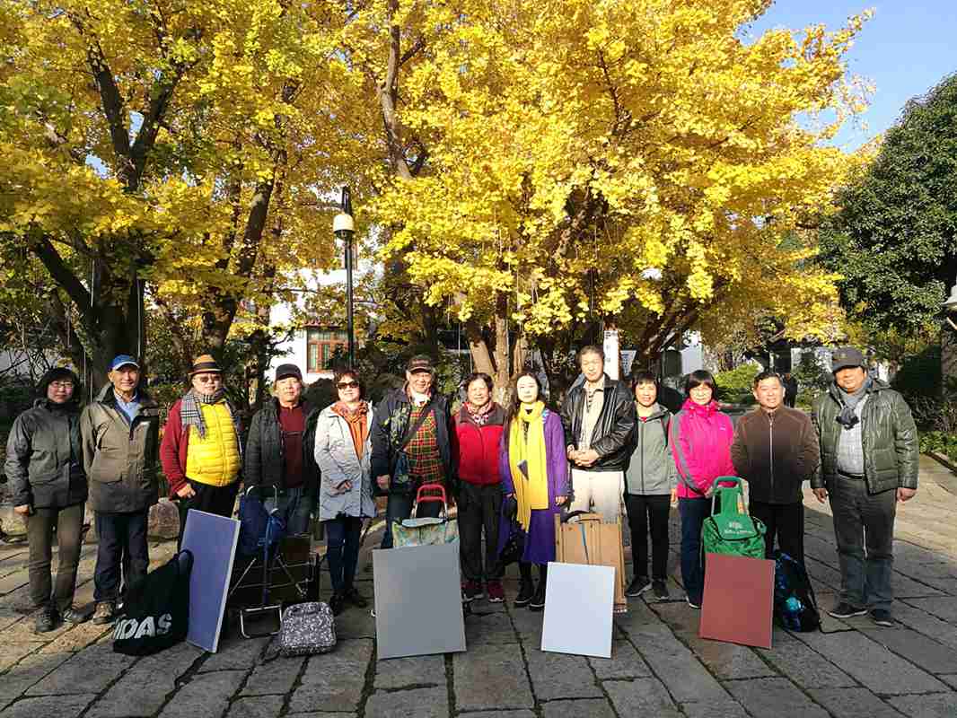 【中國美術家書法家藝術網】上海市美術家協會油畫藝委會浦東油畫藝術沙龍與上海常青藝術進修學校聯合舉辦的